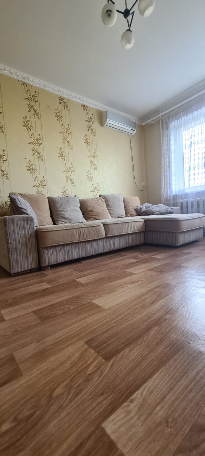 Трёхкомнатная квартира